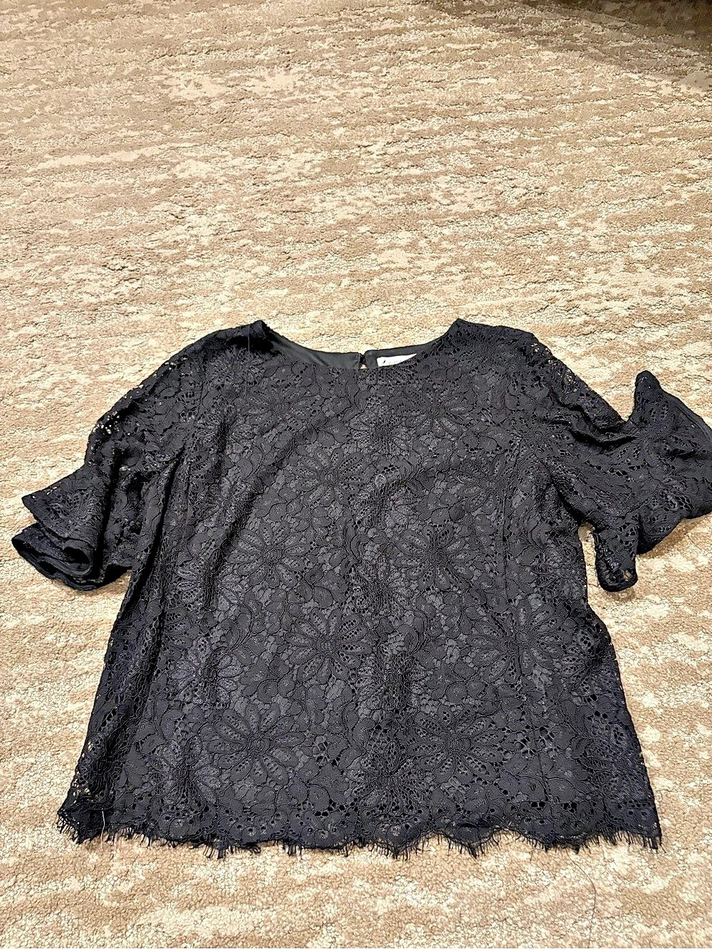 Nanette Lepore Floral Lace Short Sleeve Top in Black size L